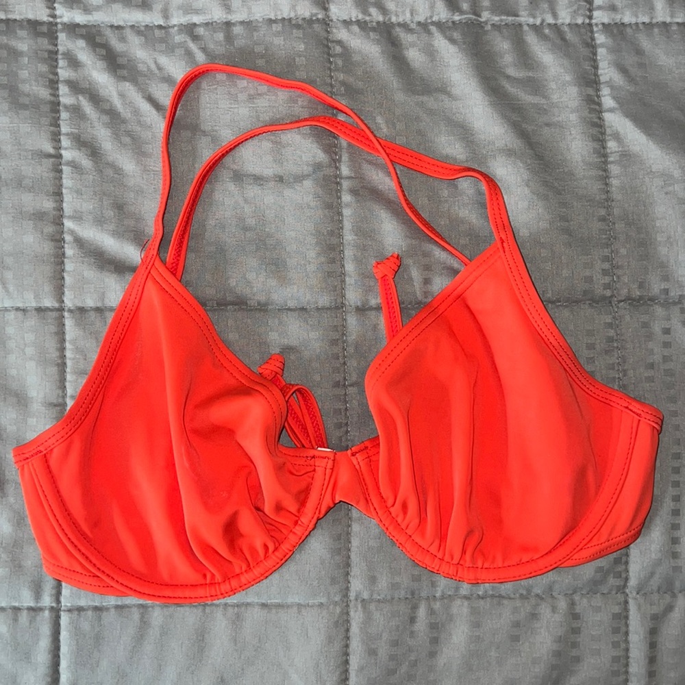 Brand new swimsuit top